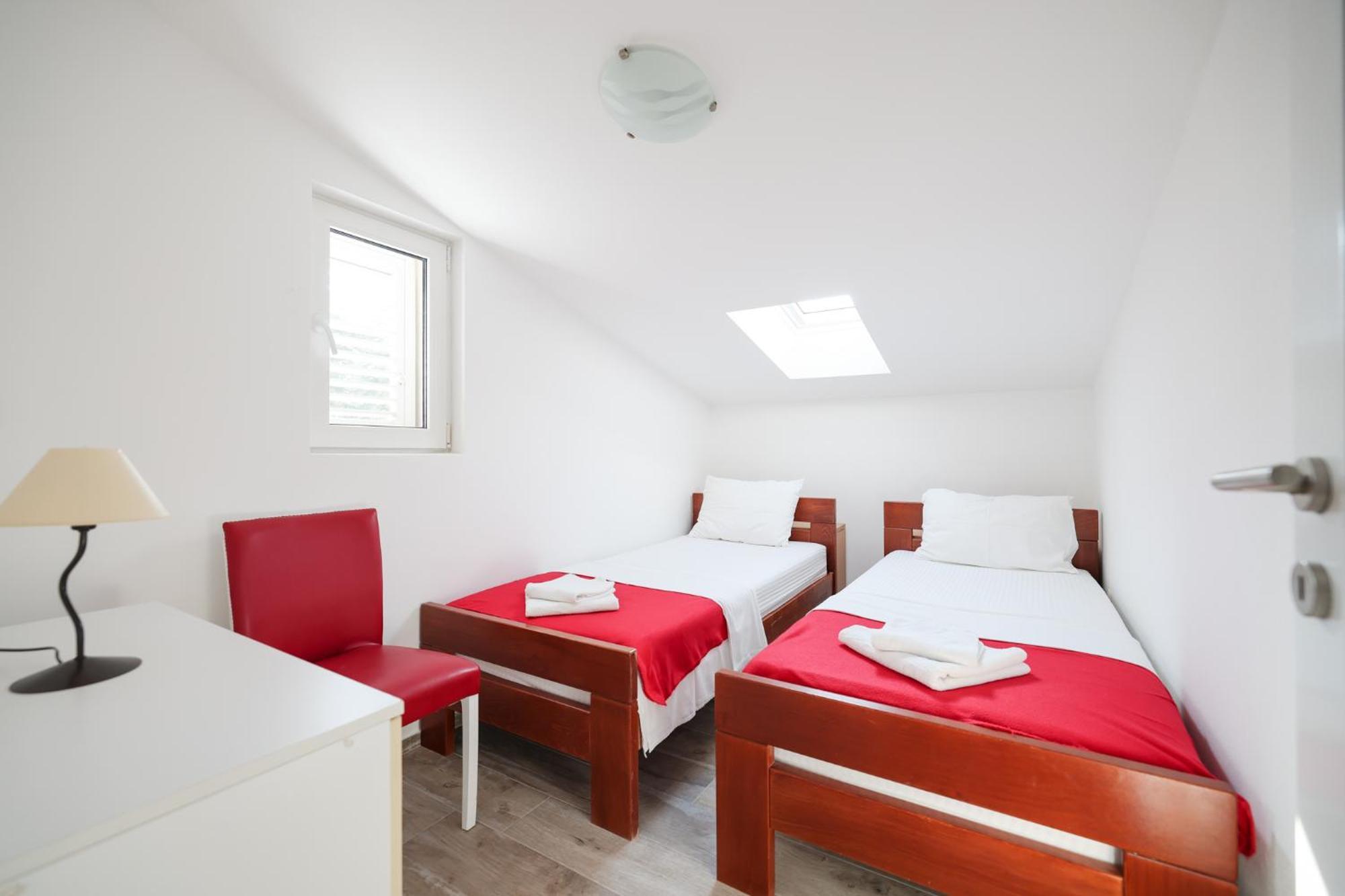 Rooms Malic Petrcane Quarto foto